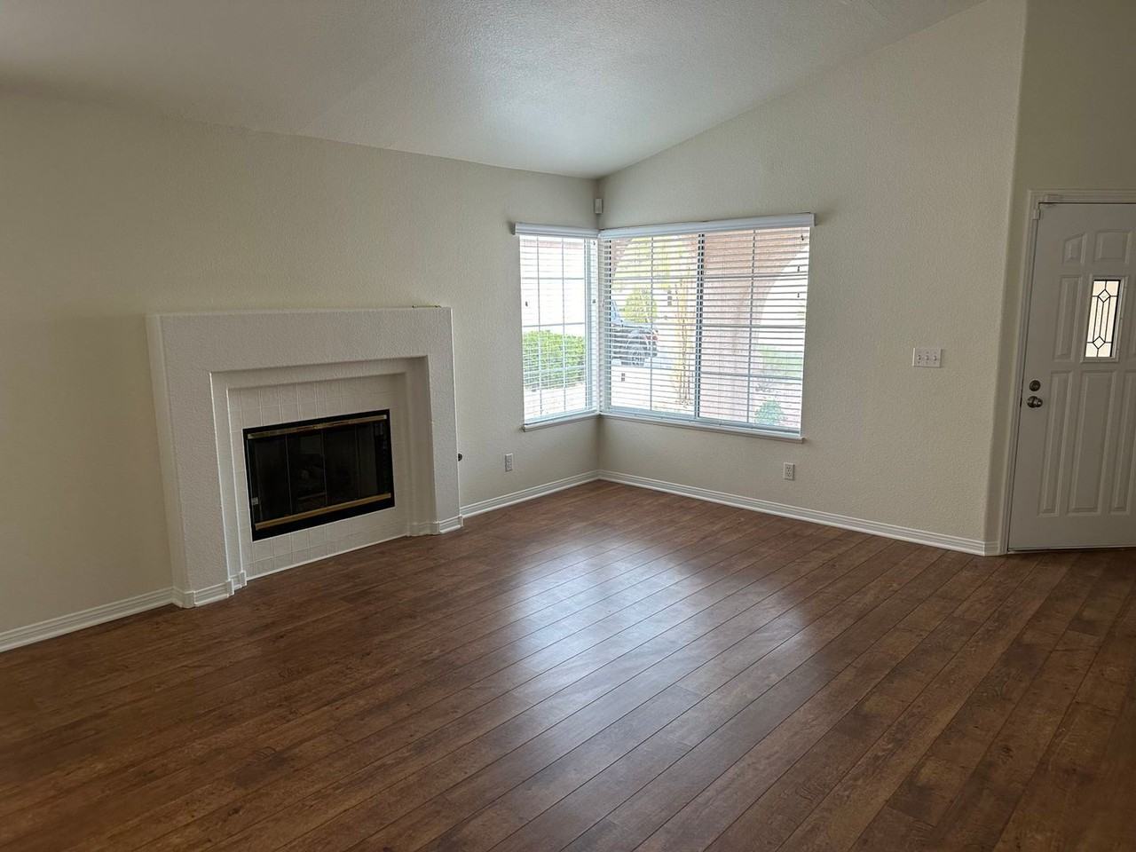 1825 Imperial Cup Dr - Photo 3 of 17