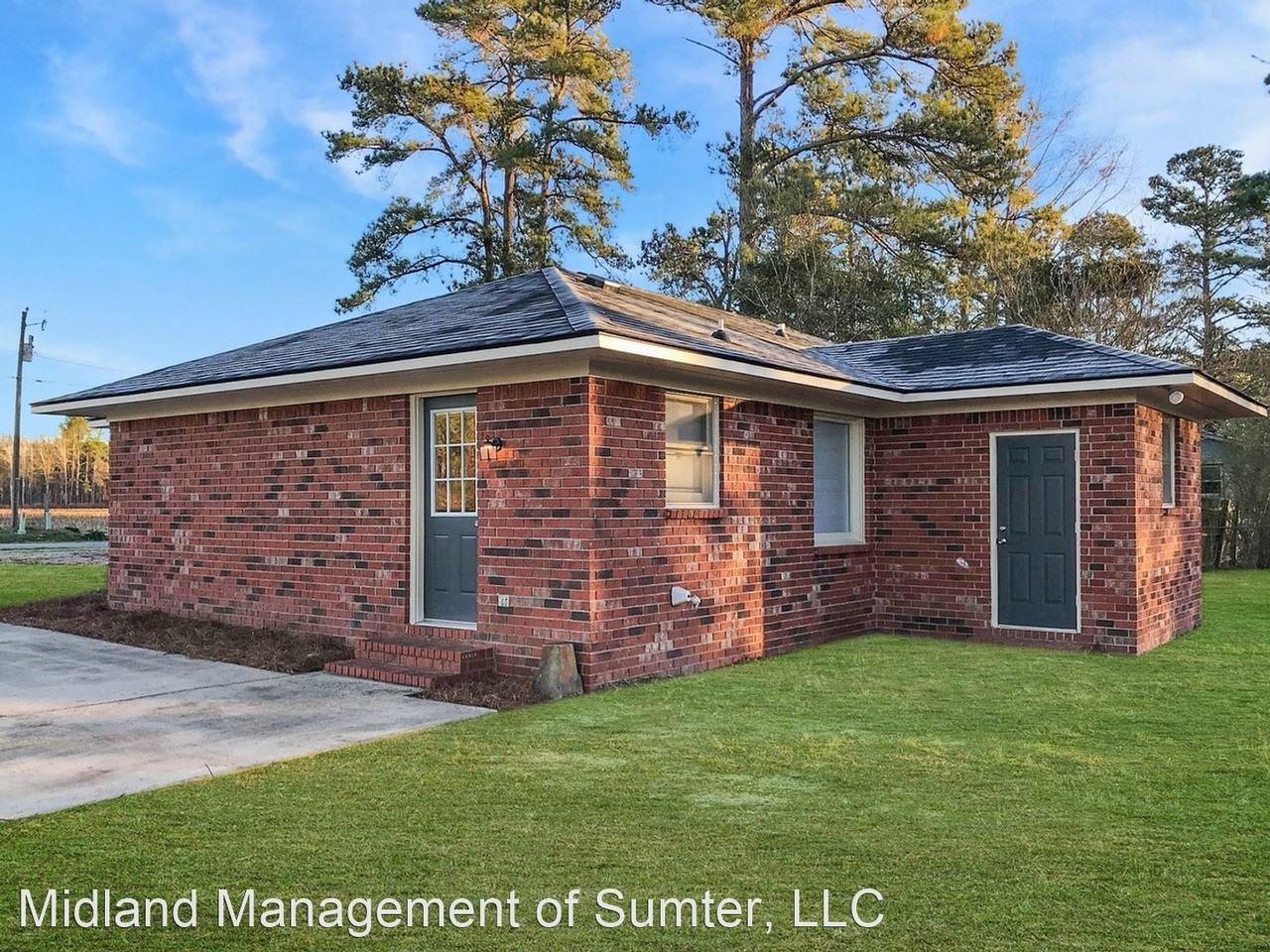 1320 Race Track Rd - Photo 2 of 12