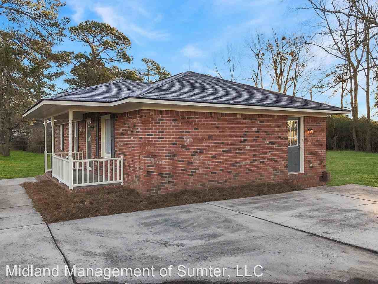 1320 Race Track Rd - Photo 3 of 12