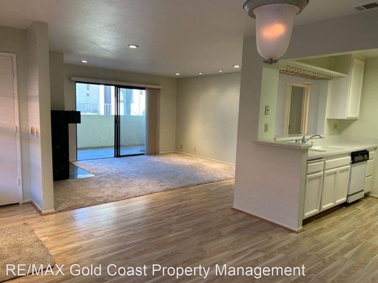 2275 Martinique Ln - Photo 3 of 42