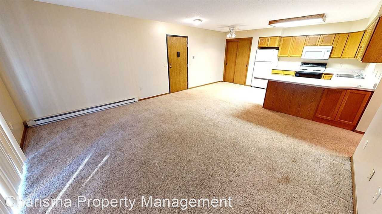 105 & 109 Cedar Street - Photo 2 of 18