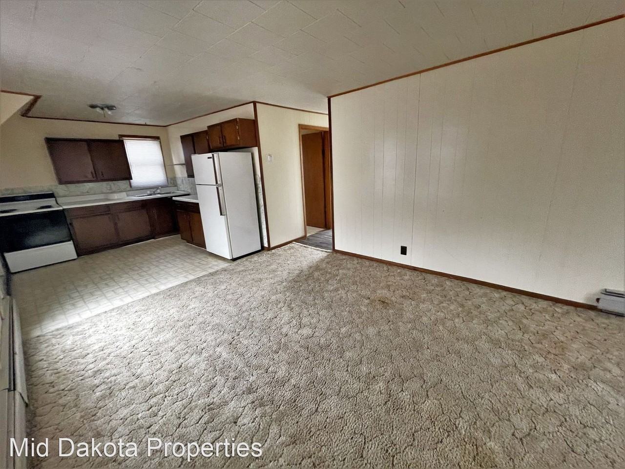 701 S Duff - Photo 3 of 11