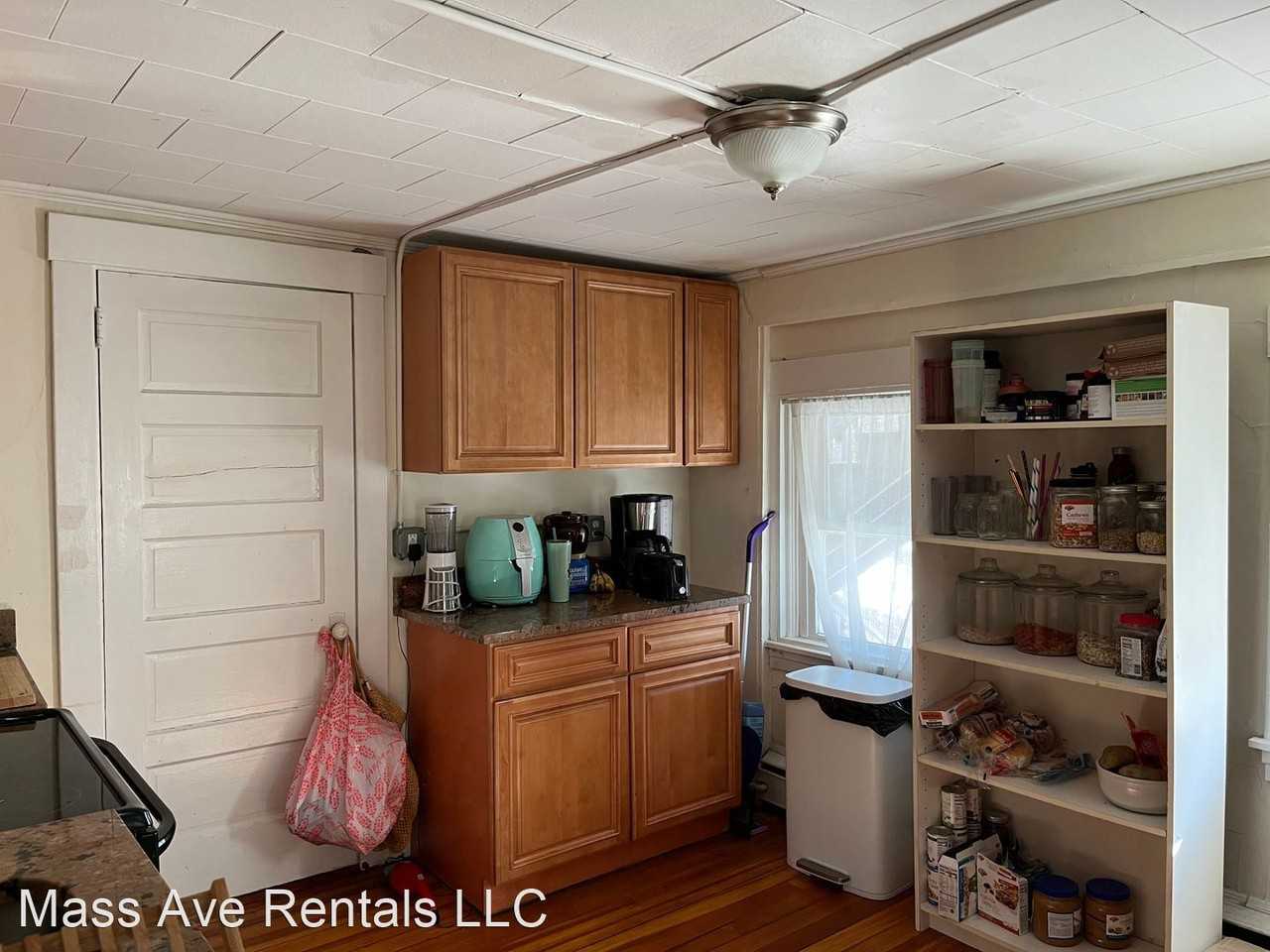 2 Center Road - Photo 3 of 8