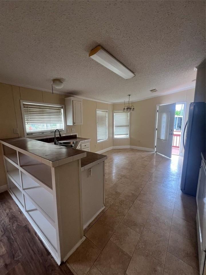 3670 Nw 32nd Way - Photo 2 of 8