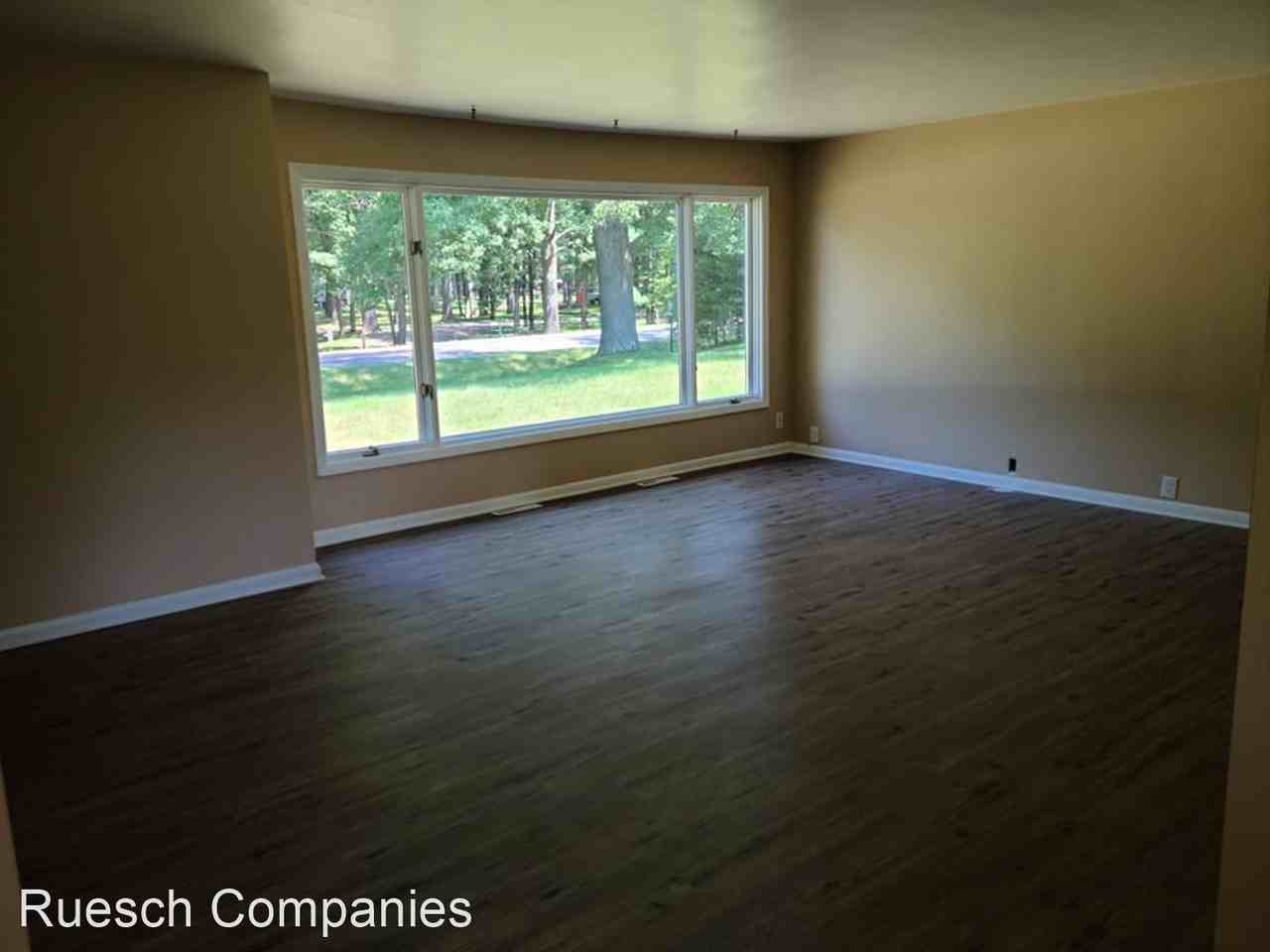 6710 S Park Rd - Photo 2 of 11