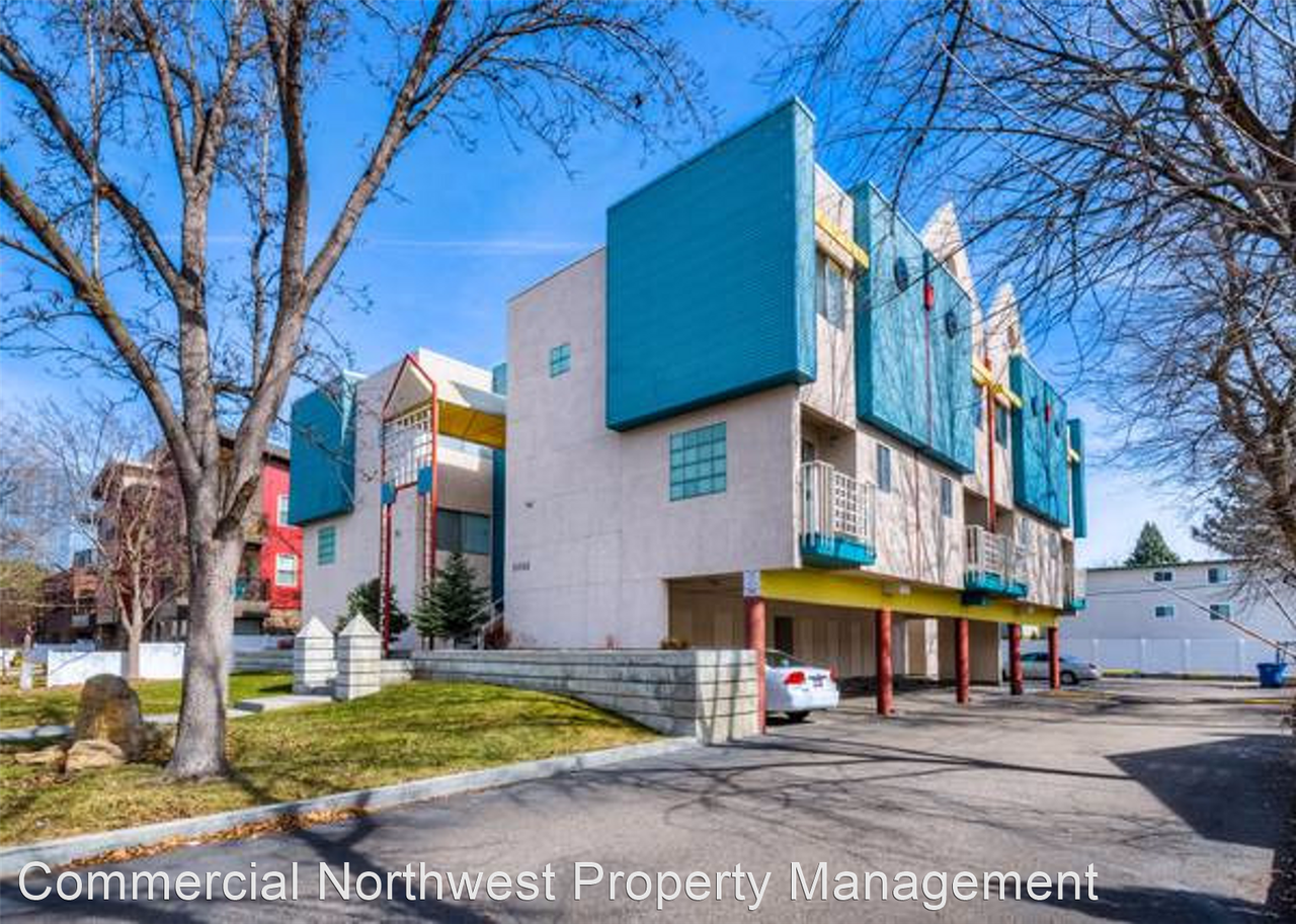 Longmont Station Apartments First Month FREE for all move ins before