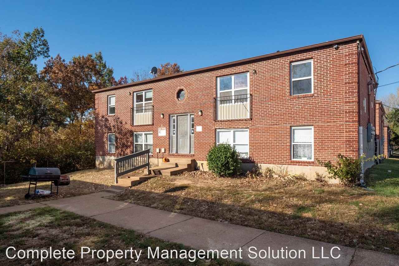 330 Mount Everest Drive Apartments 330 Mount Everest Dr, Fenton, MO