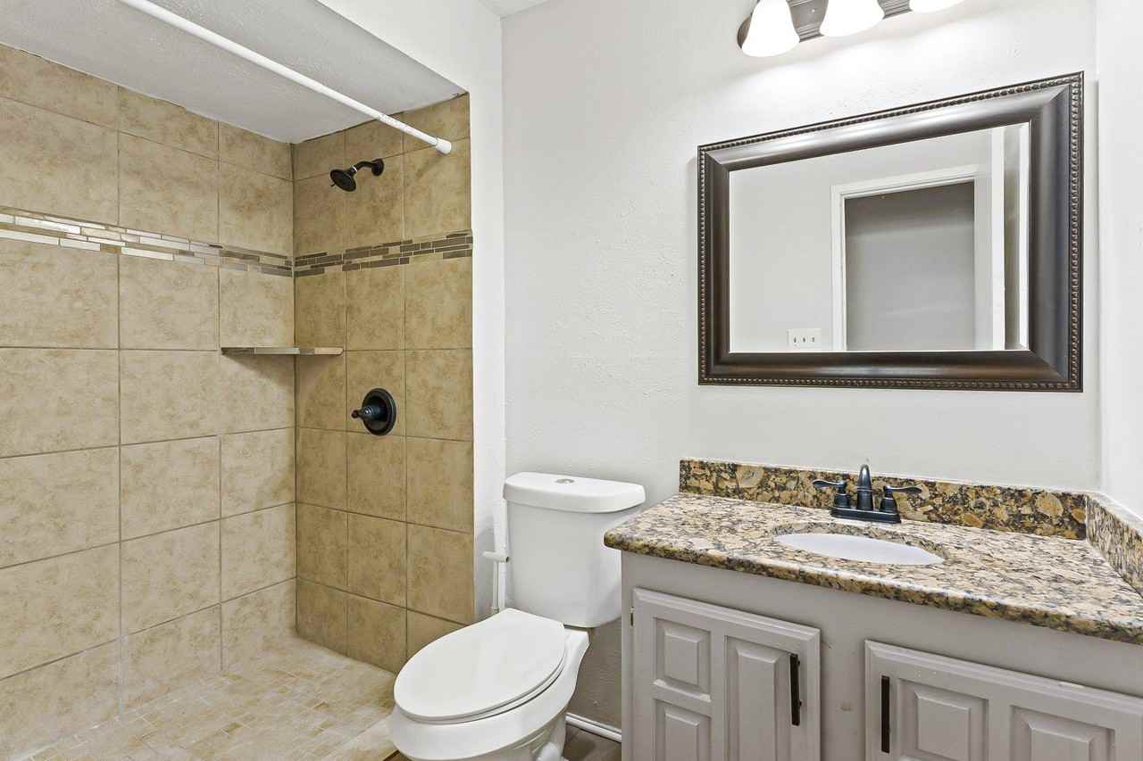 Horizon Pl - Photo 4 of 9