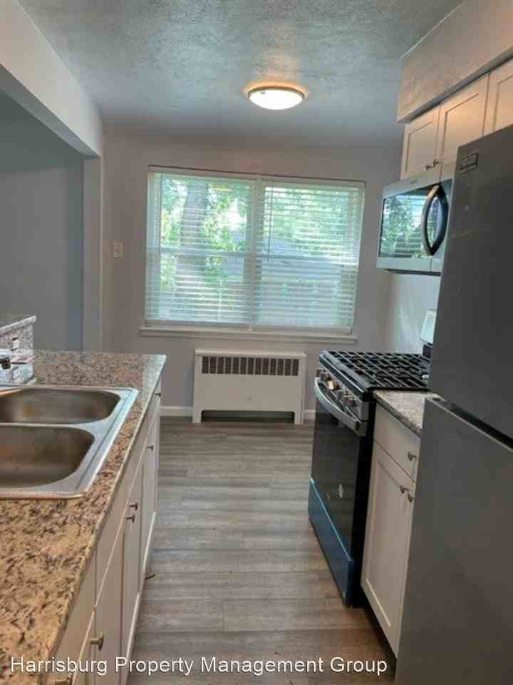 13 S 19th St - Photo 3 of 7