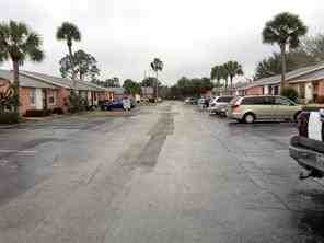 19 Lake Villa Way - Photo 2 of 20