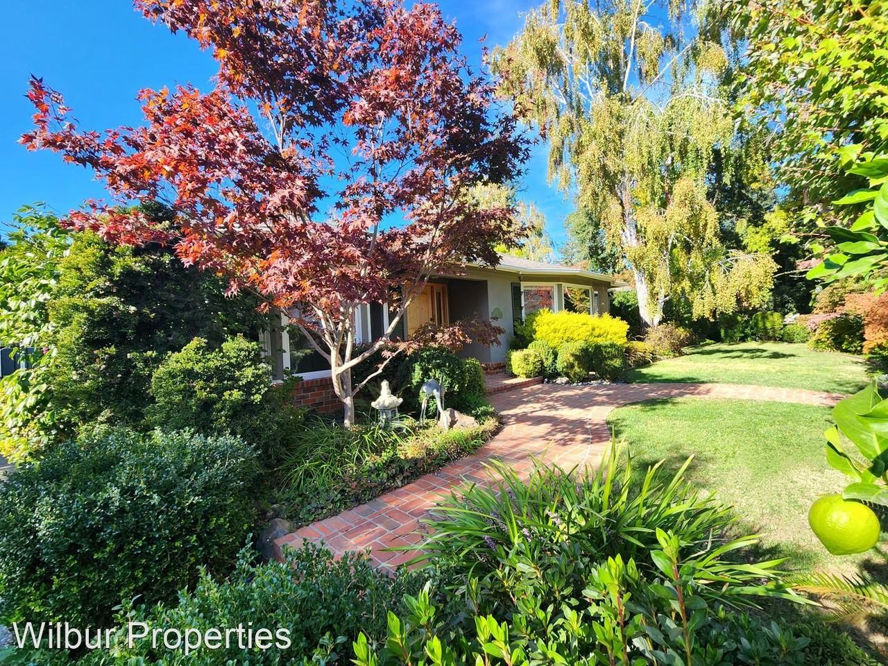 1804 Doris Dr - Photo 2 of 49