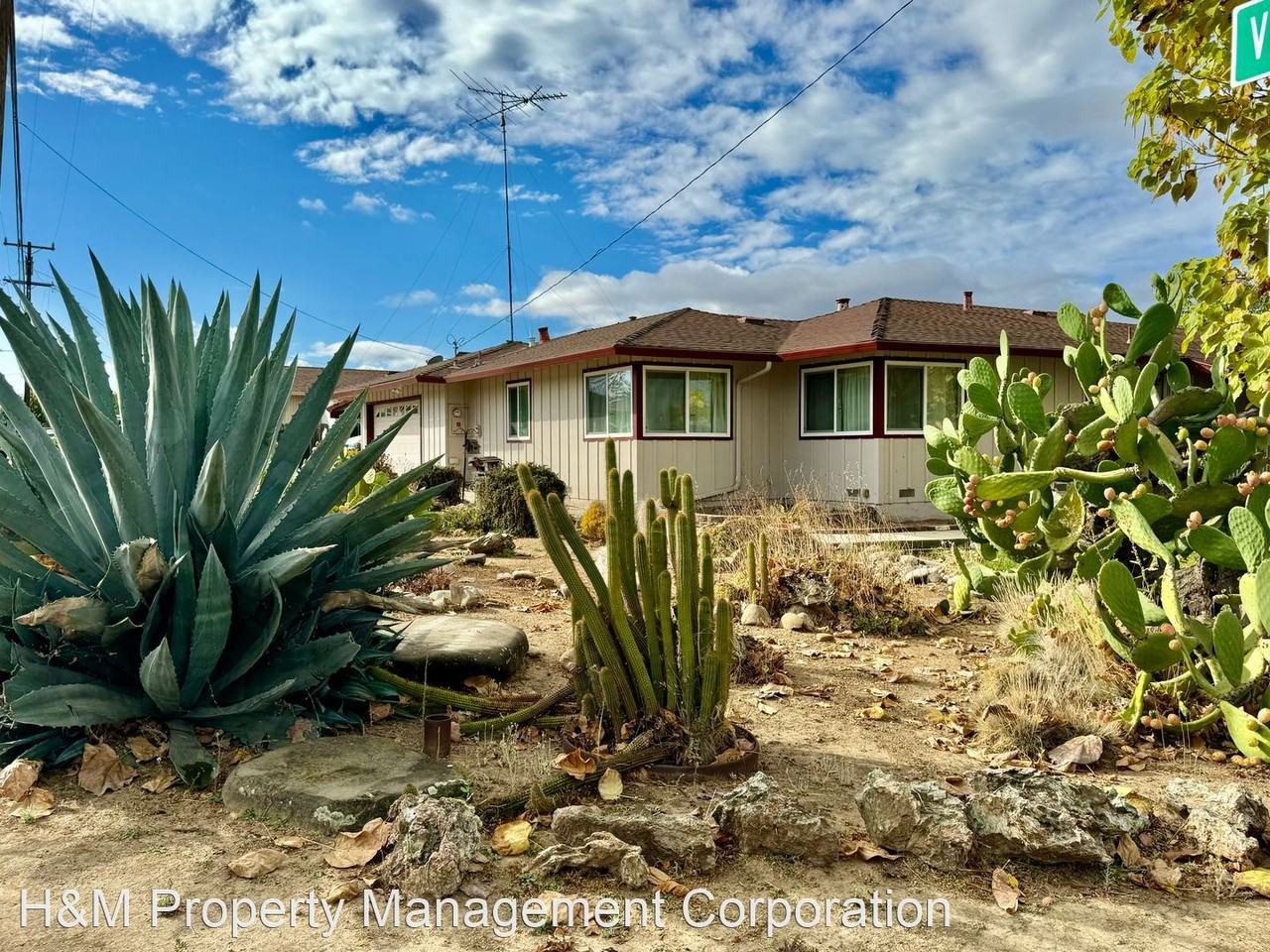 1141 Westward Dr - Photo 2 of 17