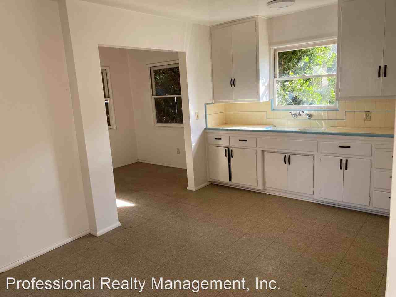 404 - 410 1/2  LINCOLN AVE. - Photo 3 of 7