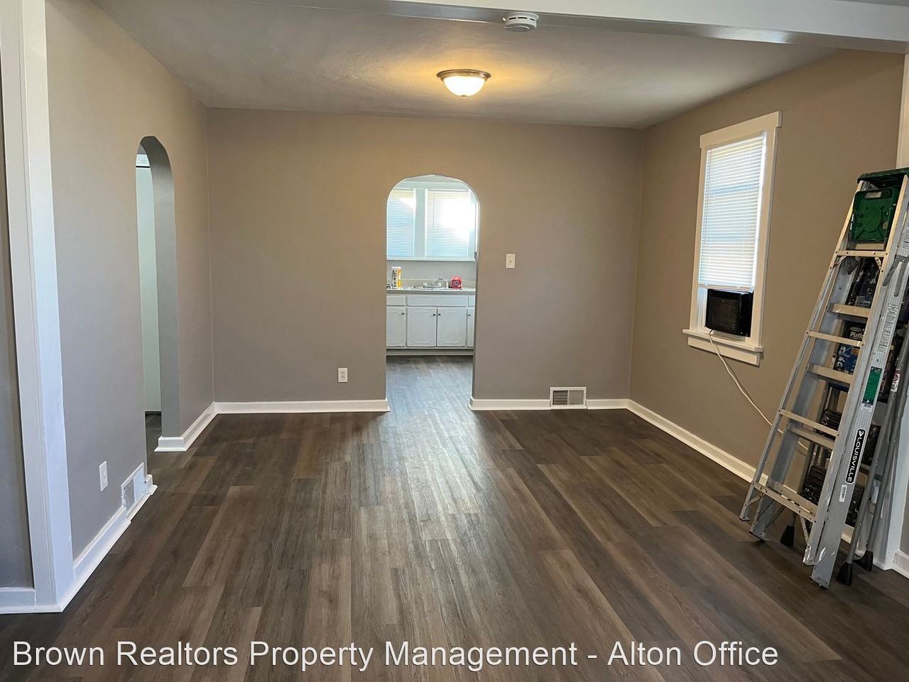 1722 2nd St - Photo 3 of 13