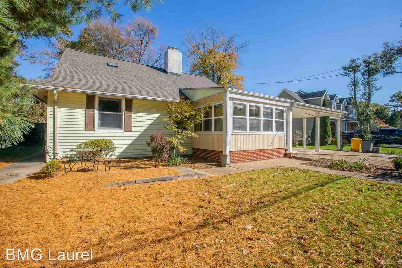 550 6th St - Photo 2 of 40