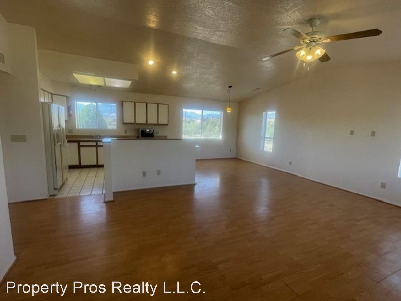 3460 N Old Scout Trl - Photo 3 of 15