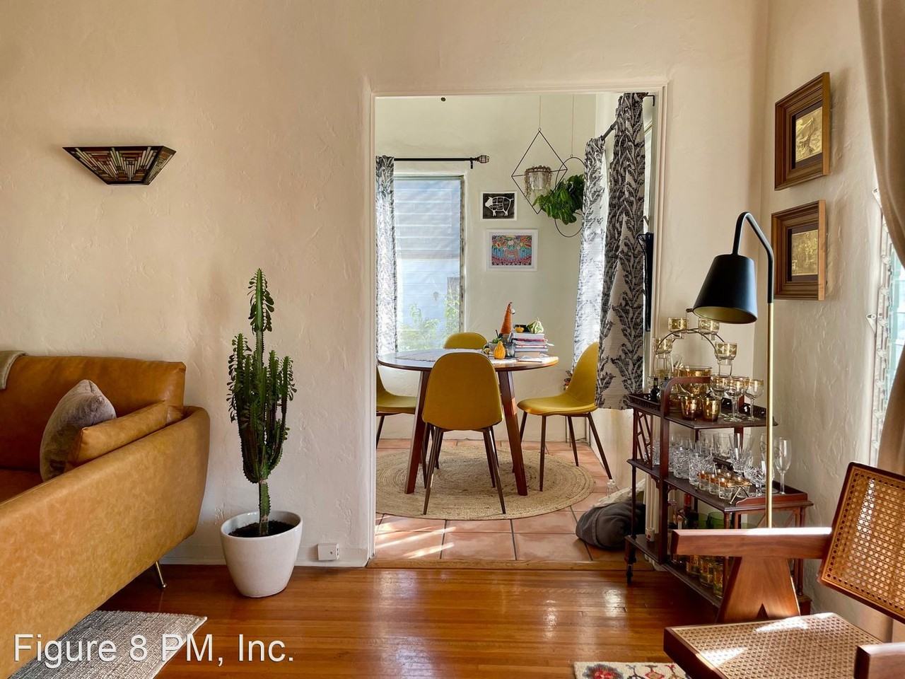 2166 1/2 Beachwood Ter - Photo 3 of 14