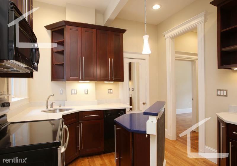 1105 Boylston St - Photo 2 of 6