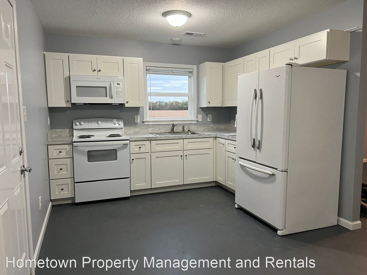 103 Dean Ct - Photo 2 of 18