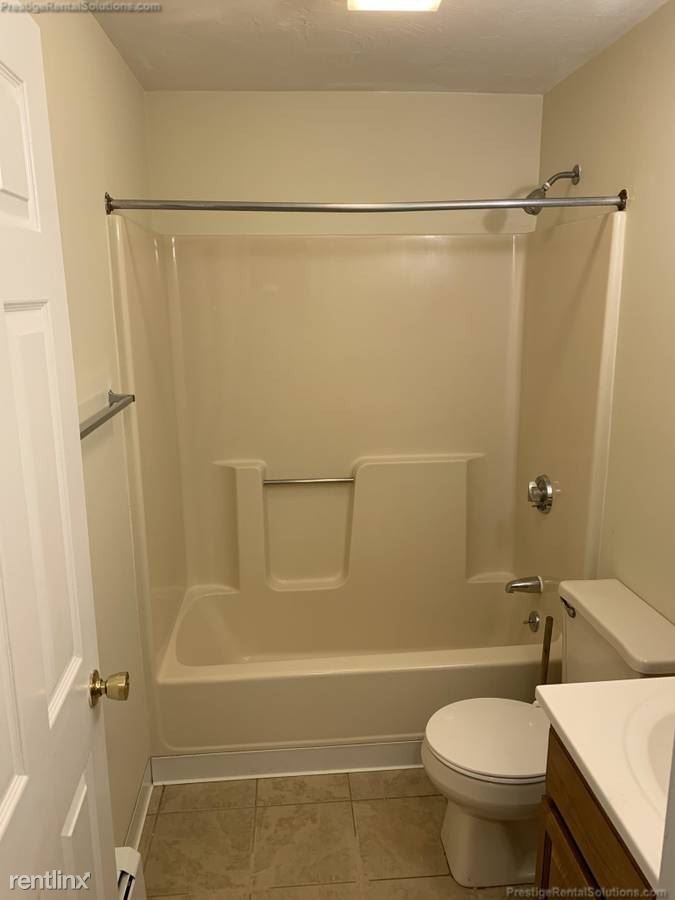 15 Blossom St - Photo 2 of 6