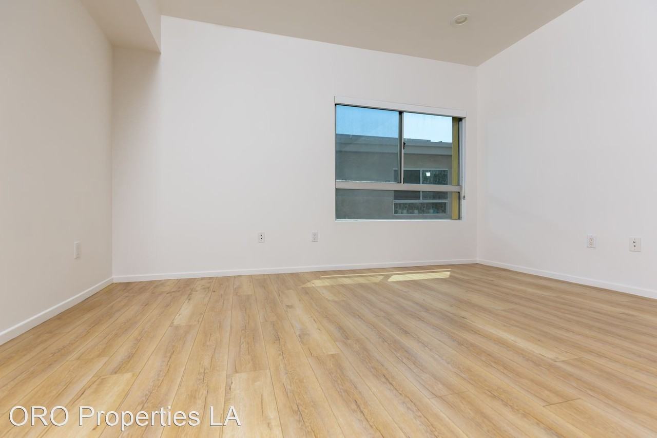 The Echo at 1647 W Temple - Photo 2 of 16