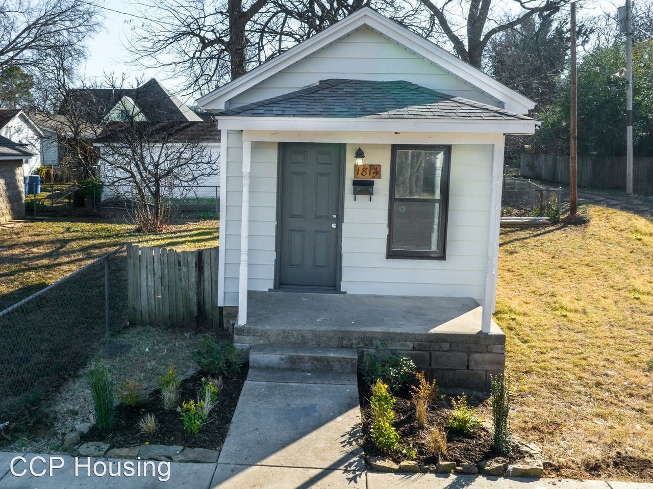 800 South 19th Street - Photo 2 of 14