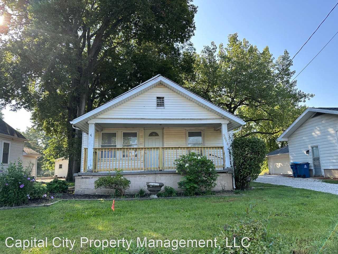 3624 N Peoria Rd, Springfield, IL 62702 2 Bedroom House for 950/month