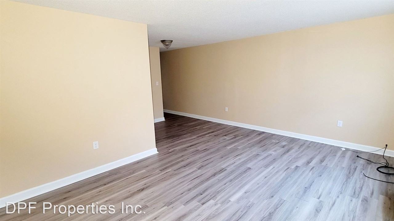 631 Carolina Avenue - Photo 2 of 11