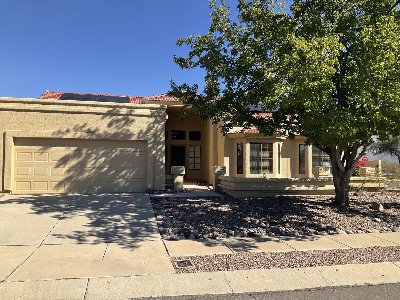 11500 N Lone Mountain Pl - Photo 2 of 41