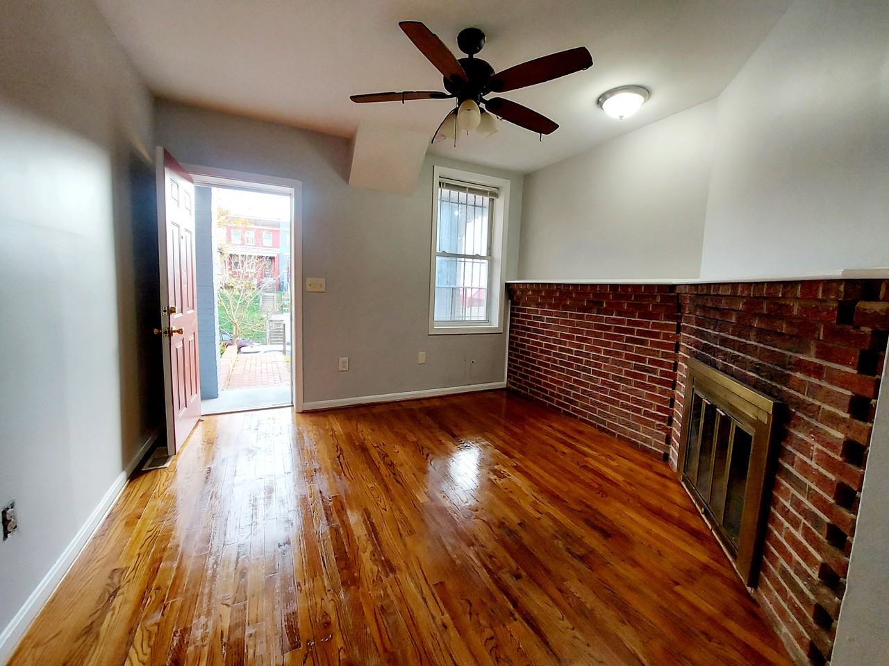 773 Fairmont St Nw - Photo 7 of 34