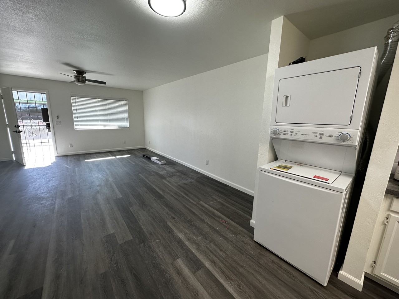 2006 N 51St St - Photo 2 of 9