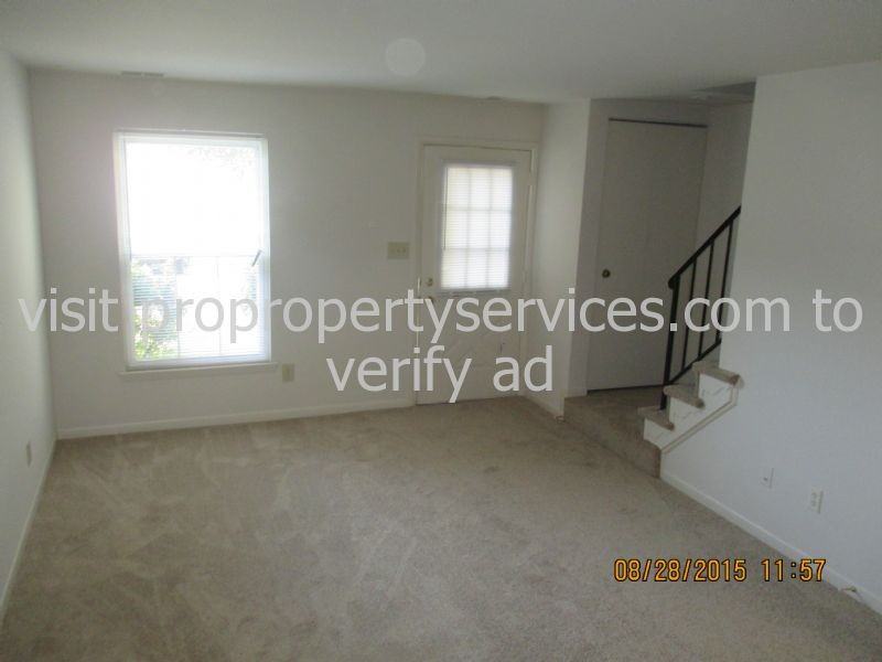 1106 Providence Ct - Photo 2 of 14