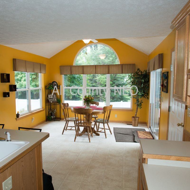 4098 Whispering Springs Ln - Photo 2 of 8