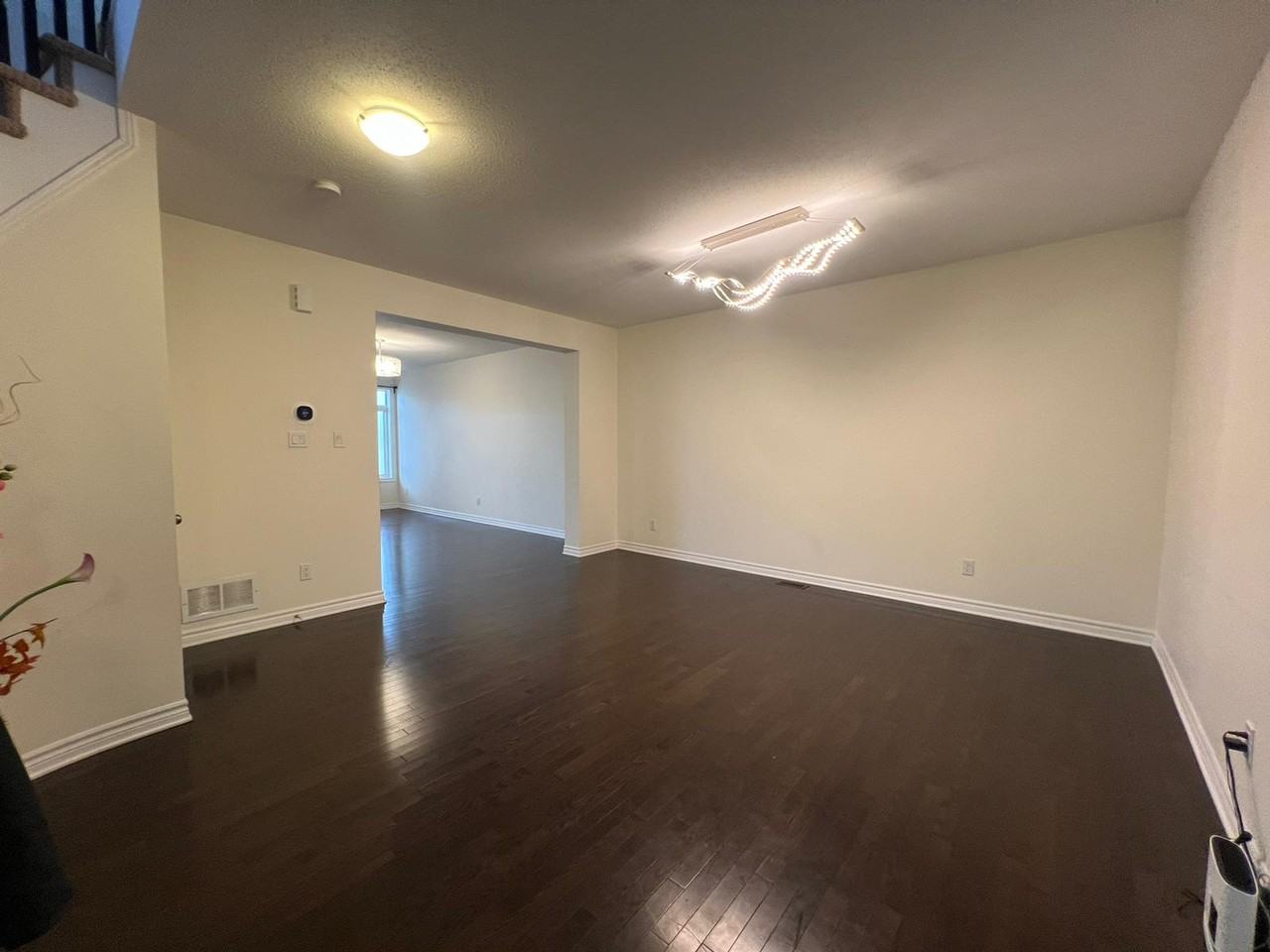 163 Claridge Drive - Photo 4 of 8