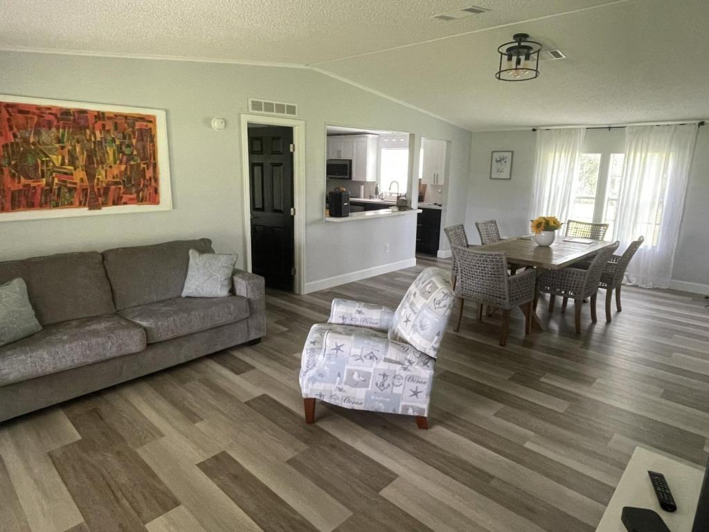 11350 Long Rd - Photo 2 of 11