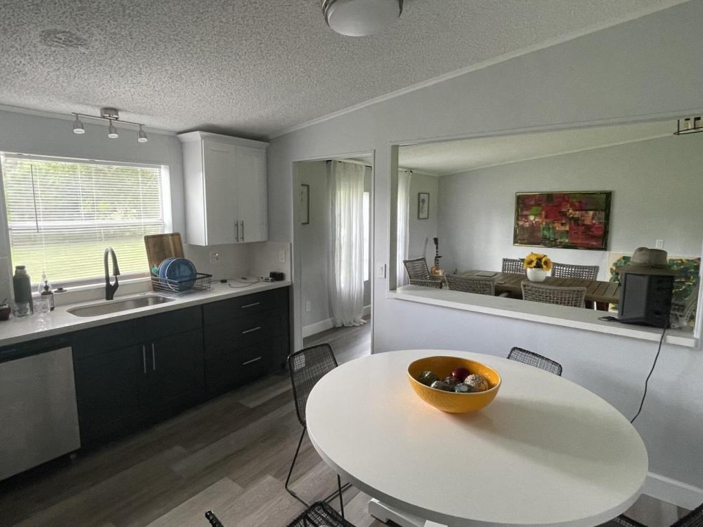 11350 Long Rd - Photo 3 of 11