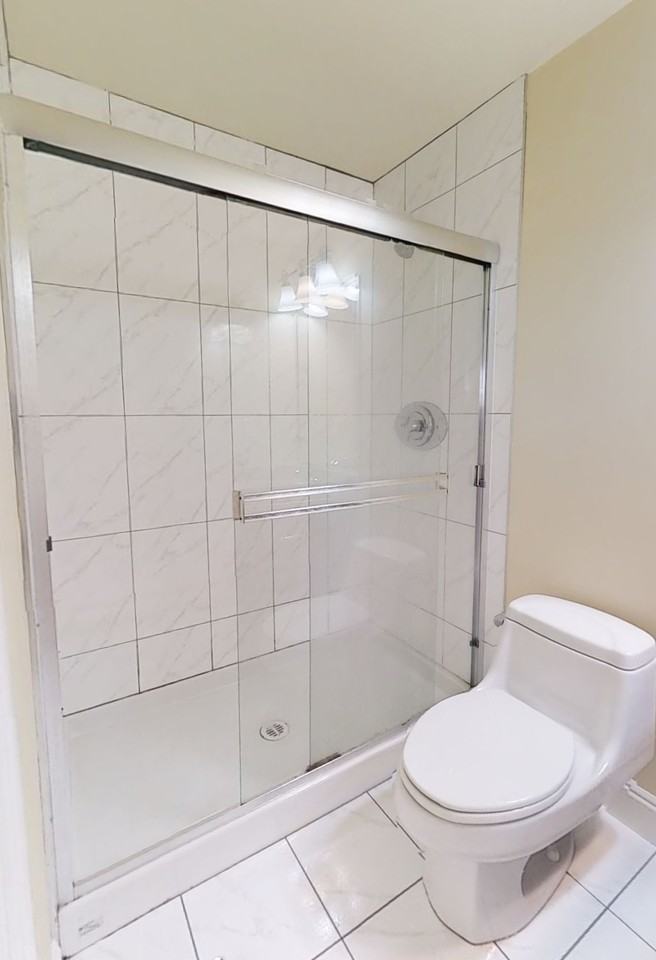 3329 155B Street - Photo 3 of 7