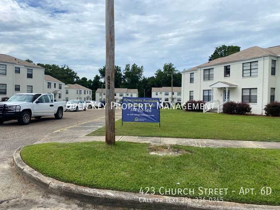 423 Church St #6D