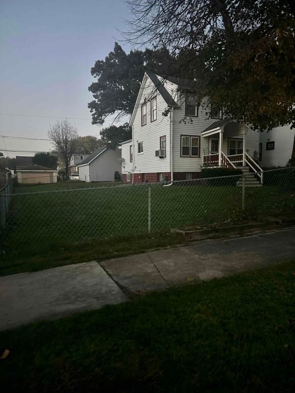 2734 W 98th St - Photo 2 of 2