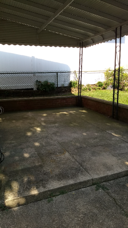 1404 Sweetman Ave - Photo 2 of 26