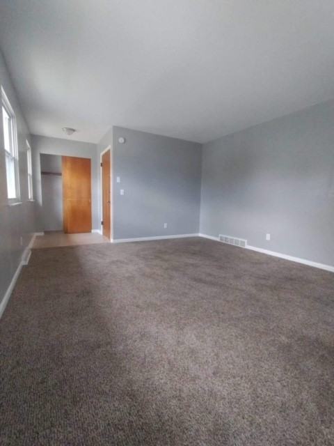 4318 Caroline Ave Uppr - Photo 6 of 18