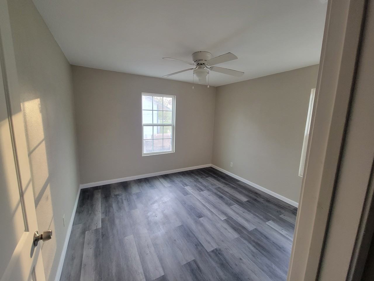 1075 N Dick Dowling St #NA - Photo 3 of 12