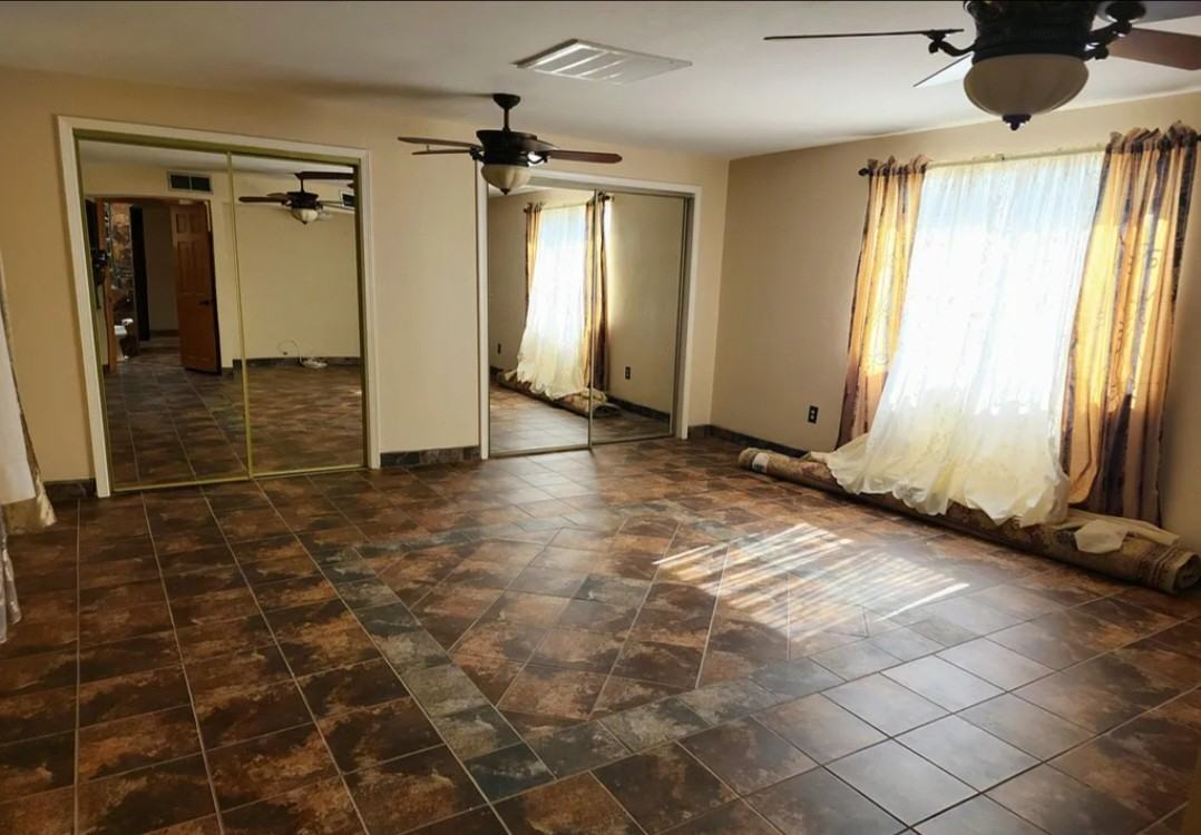 4853 Sun Valley Dr #NA - Photo 2 of 20