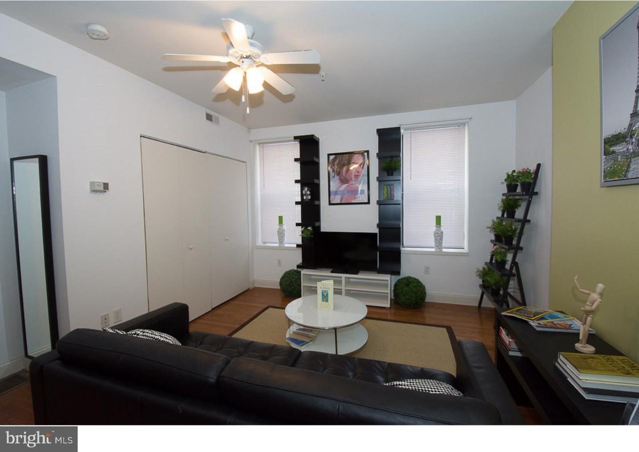 305 S 11th St #10 - Photo 6 of 27