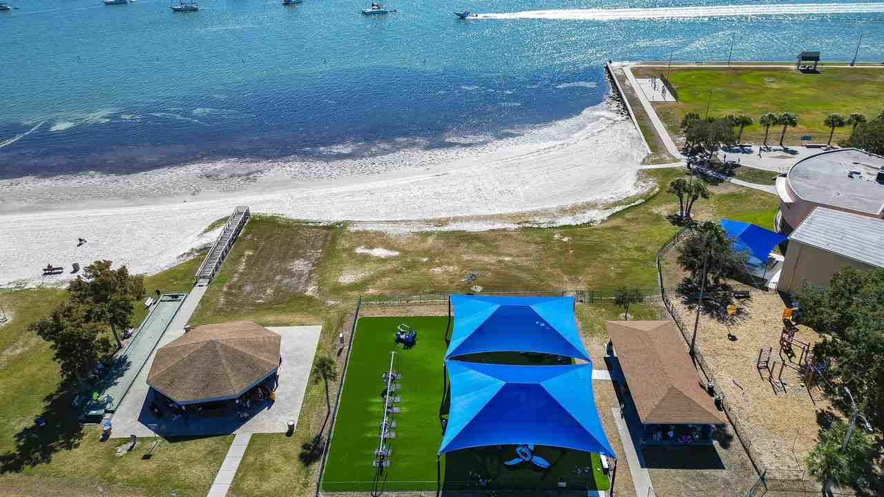 5737 Shore Blvd S #2 - Photo 6 of 6