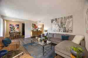 featured image of 2900 El Camino Ave