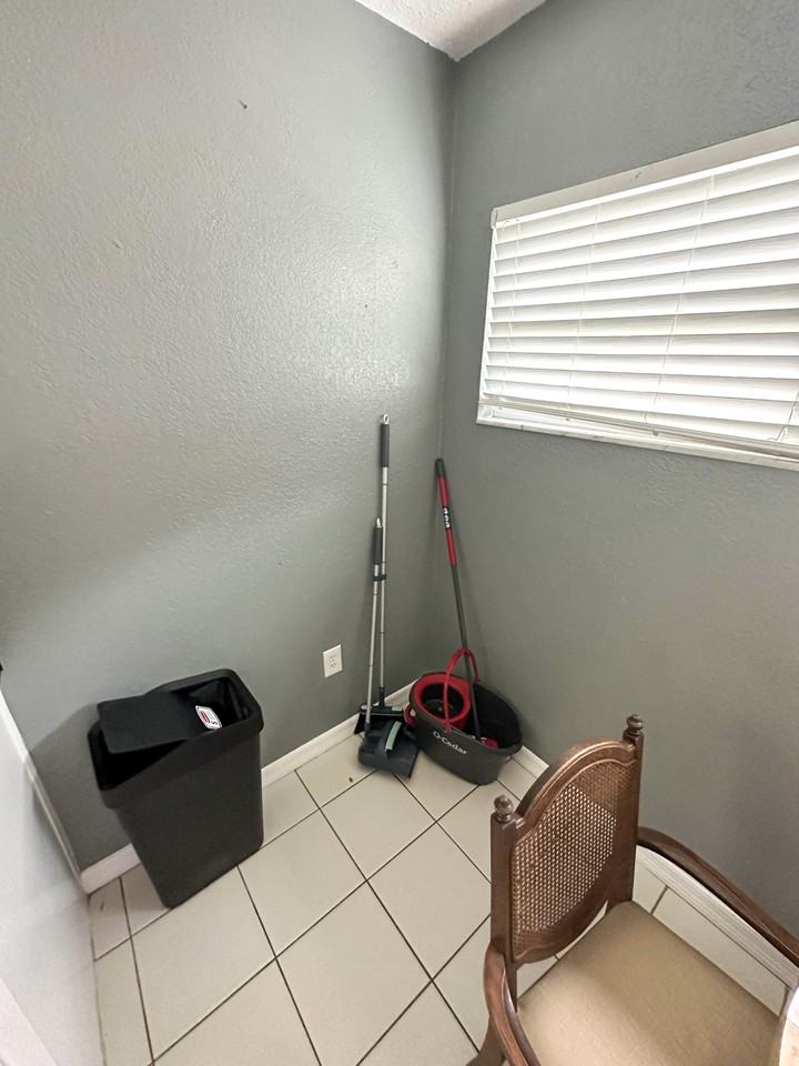 Sun Glo Ave - Photo 4 of 11