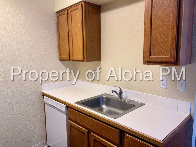 5660 W Bloom St - Photo 5 of 13