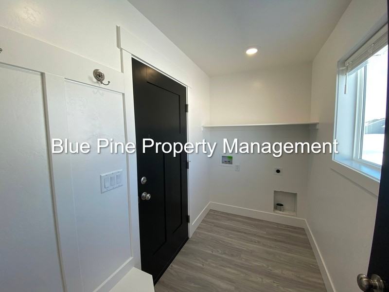 4331 N Catalina Ave - Photo 7 of 19