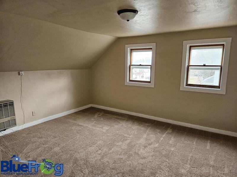 311 Main Ave - Photo 5 of 17